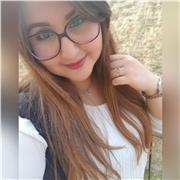 Ragazza Diplomata offre lezioni di inglese scritto e orale per aiutare bambini e ragazzi nei compiti e per insegnare anche adulti le basi della lingua